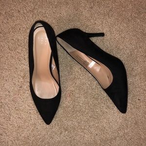 Black suede pointed heels